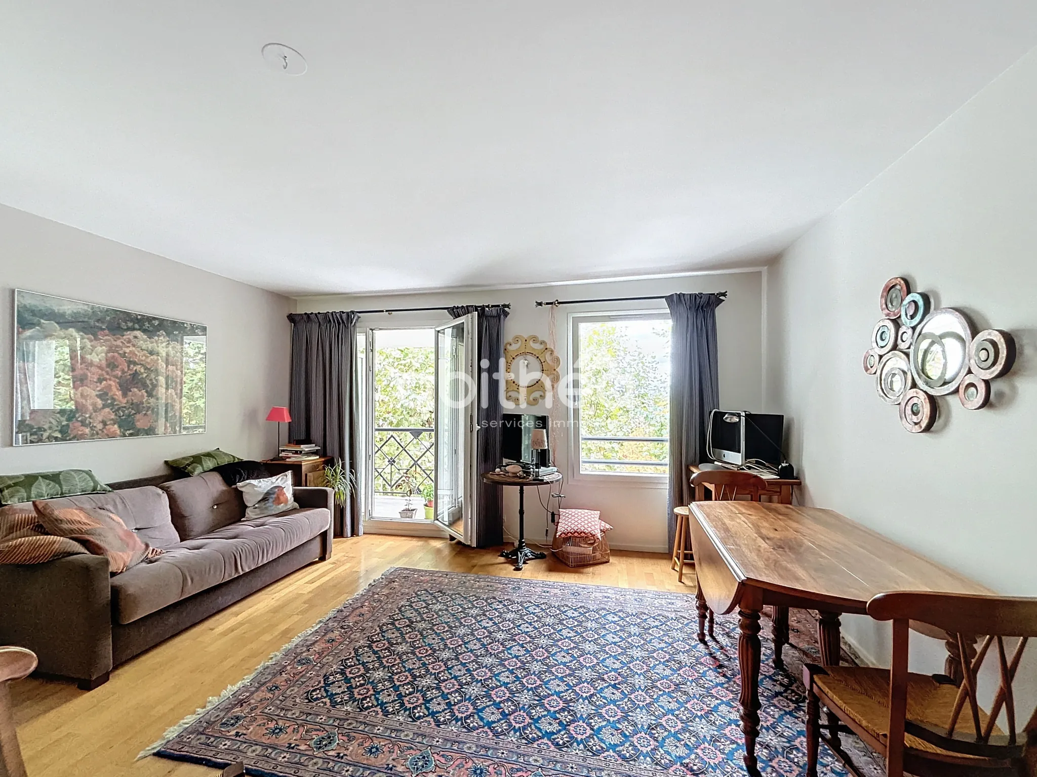 F2 à vendre à Choisy le Roi - 48 m² avec balcon et box de parking 