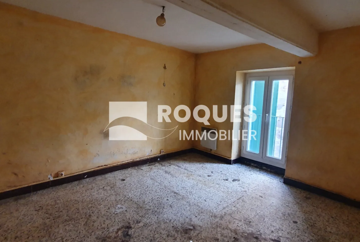 Lodève centre : Appartement à rénover 4 pièces 59 m² + grenier 