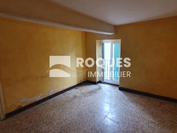 Lodève centre : Appartement à rénover 4 pièces 59 m² + grenier