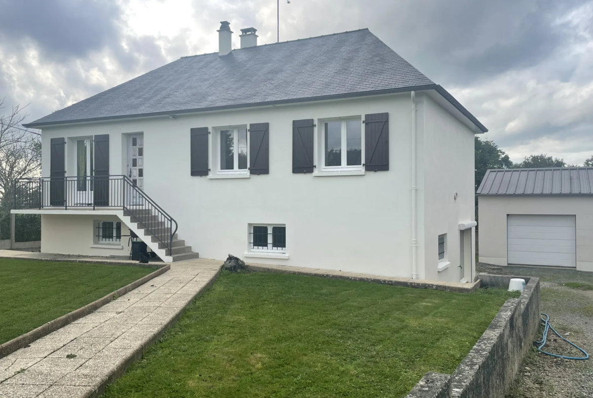 Maison familiale rénovée à Louverne avec garage et jardin 