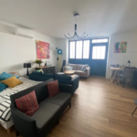 Appartement T2 rénové de 63 m² à Nîmes près de la Maison Carrée