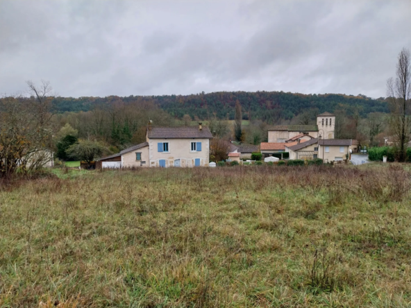 Terrain à bâtir sur plateau herboré à Château L'Evêque