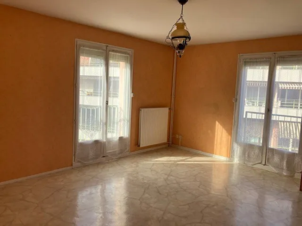 Appartement T2 exclusif à Belfort avec vue dégagée sur parc - Réf VB3540