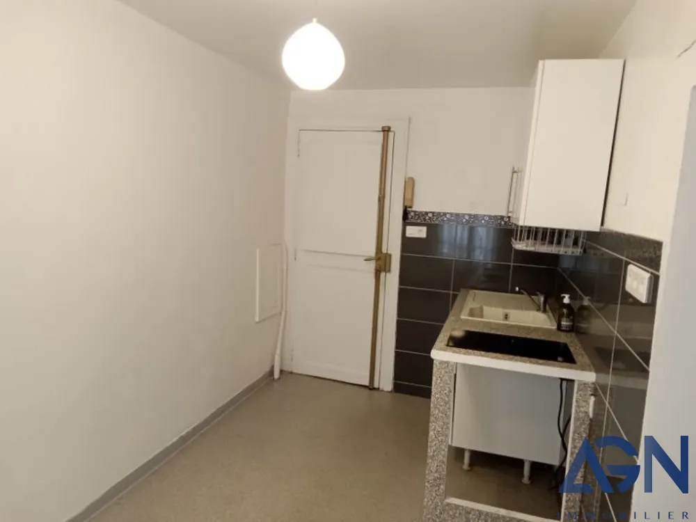 À VENDRE : Appartement T1 bis 30,04 m² à Montpellier - Centre-ville 