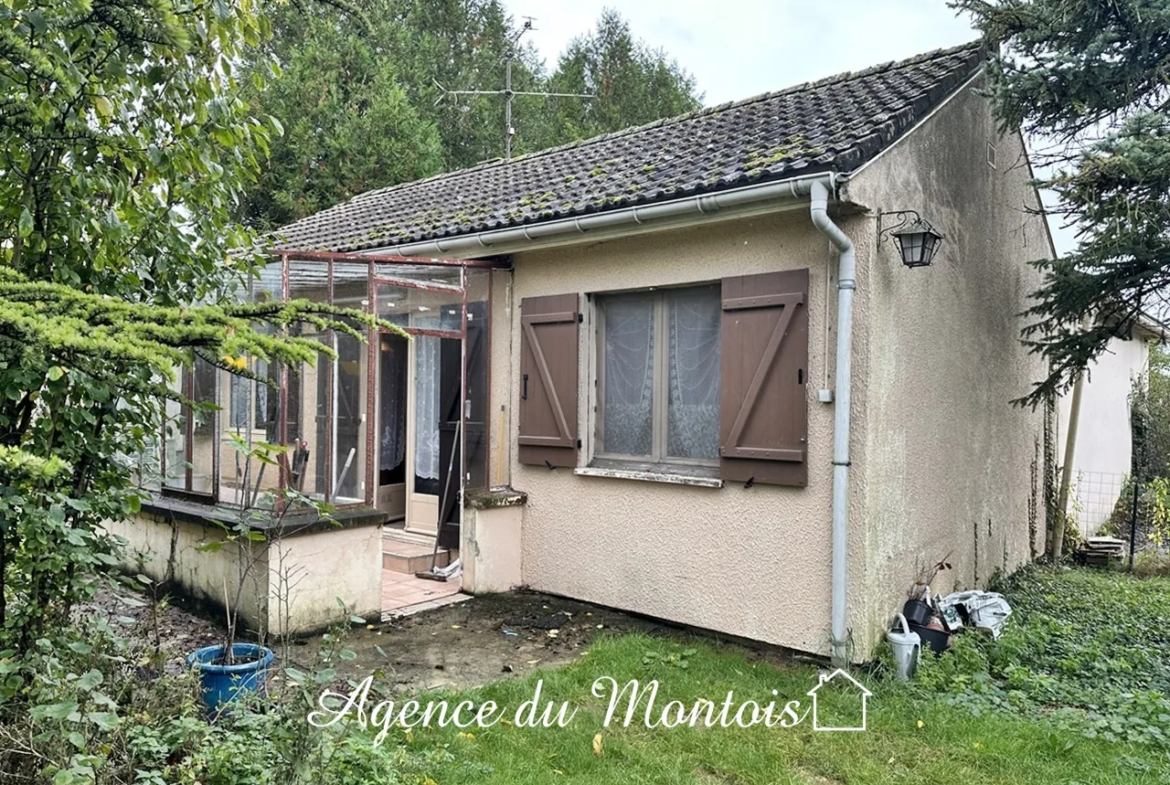 Pavillon avec jardin à Sergines - 154000 € 