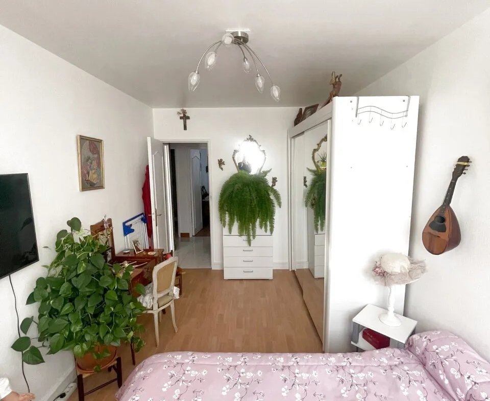 Appartement 3 pièces rénové à vendre à Pontoise (95) 