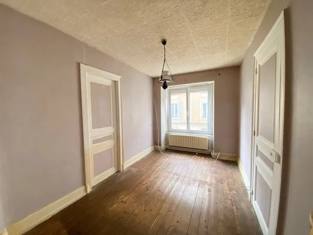 BELFORT - Appartement T5 Duplex de 112 m² à Rénover 