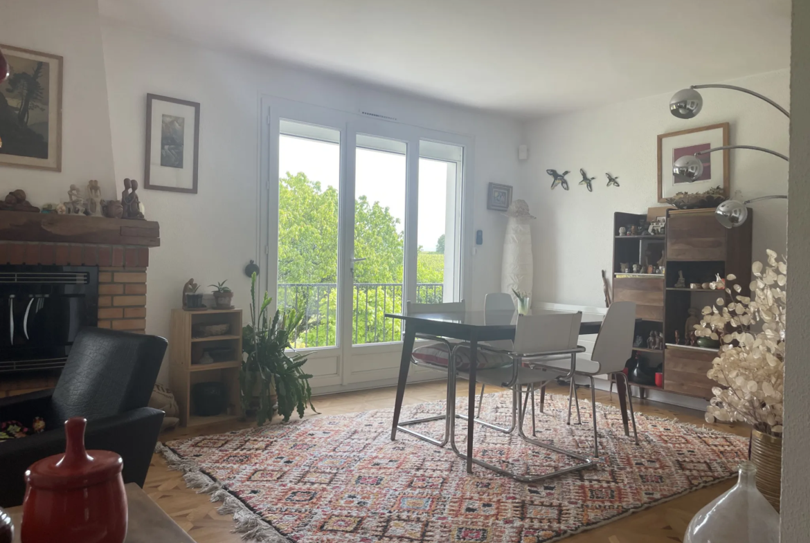 À vendre: Pavillon rez-de-chaussée surélevé à Salles d'Angles 