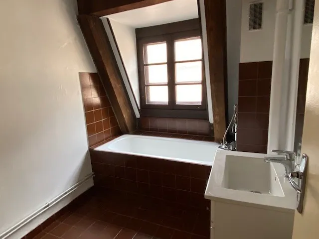 Appartement T3 à rénover à BELFORT Vieille Ville 