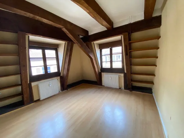 Appartement T3 à rénover à BELFORT Vieille Ville 