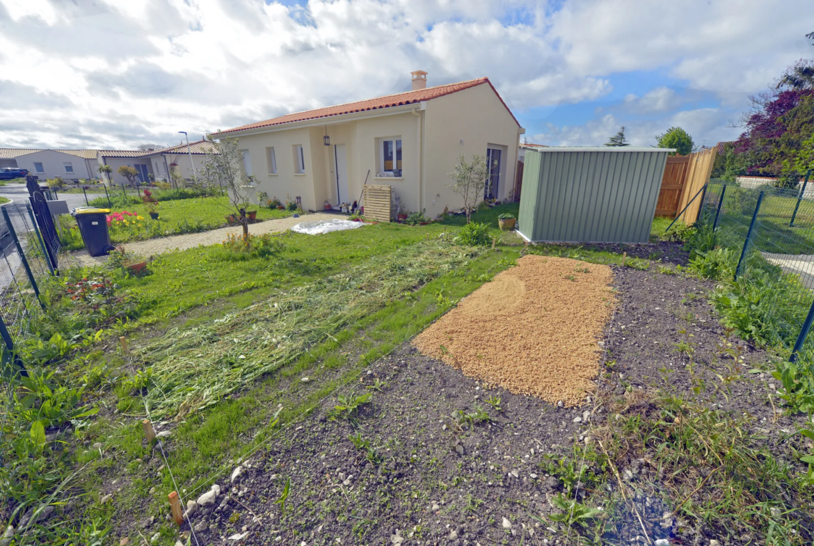 Maison neuve de plain-pied à Semussac - 65 m² avec jardin 