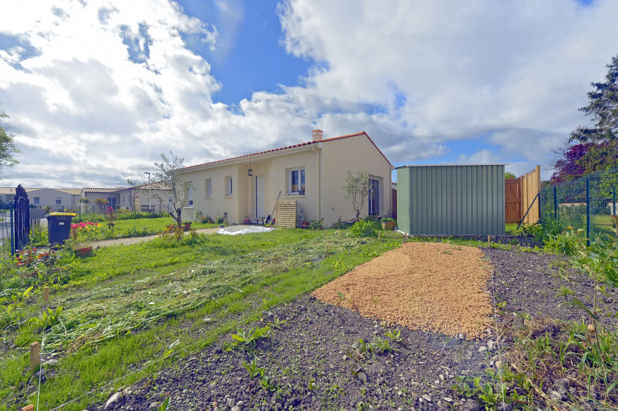 Maison neuve de plain-pied à Semussac - 65 m² avec jardin 