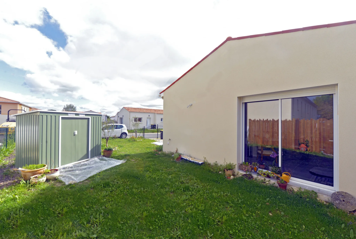 Maison neuve de plain-pied à Semussac - 65 m² avec jardin 