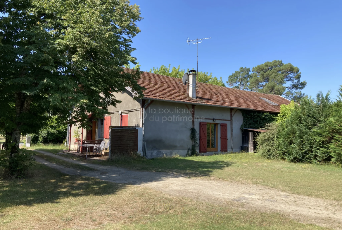 Maison atypique avec atelier attenant à Prechac 