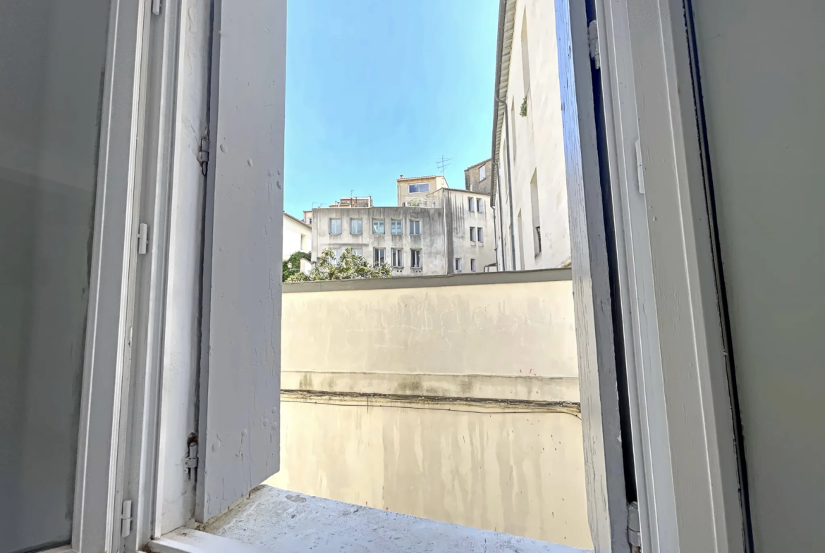 Studio lumineux avec mezzanine à Montpellier - Vente 