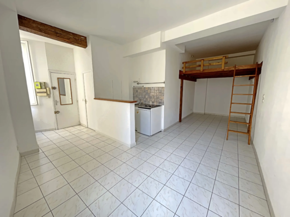 Studio lumineux avec mezzanine à Montpellier - Vente