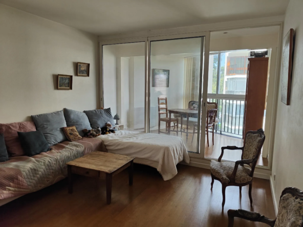 Appartement deux pièces en excellent état à Le Chesnay