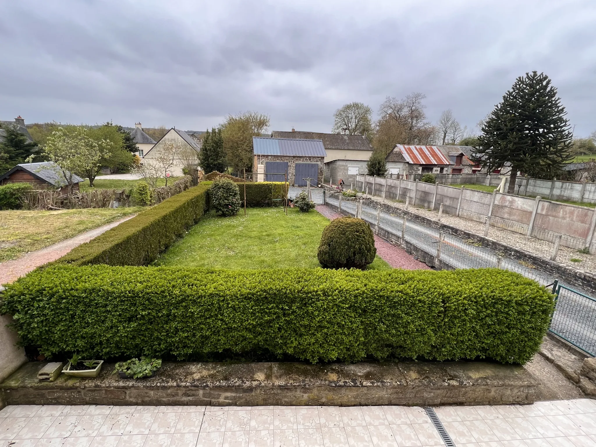 Maison de bourg à Souleuvre en Bocage - 3 chambres avec jardin 