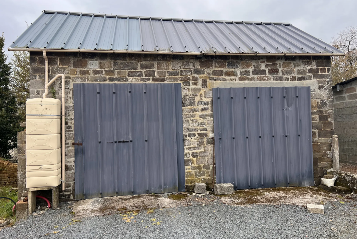 Maison de bourg à Souleuvre en Bocage - 3 chambres avec jardin 