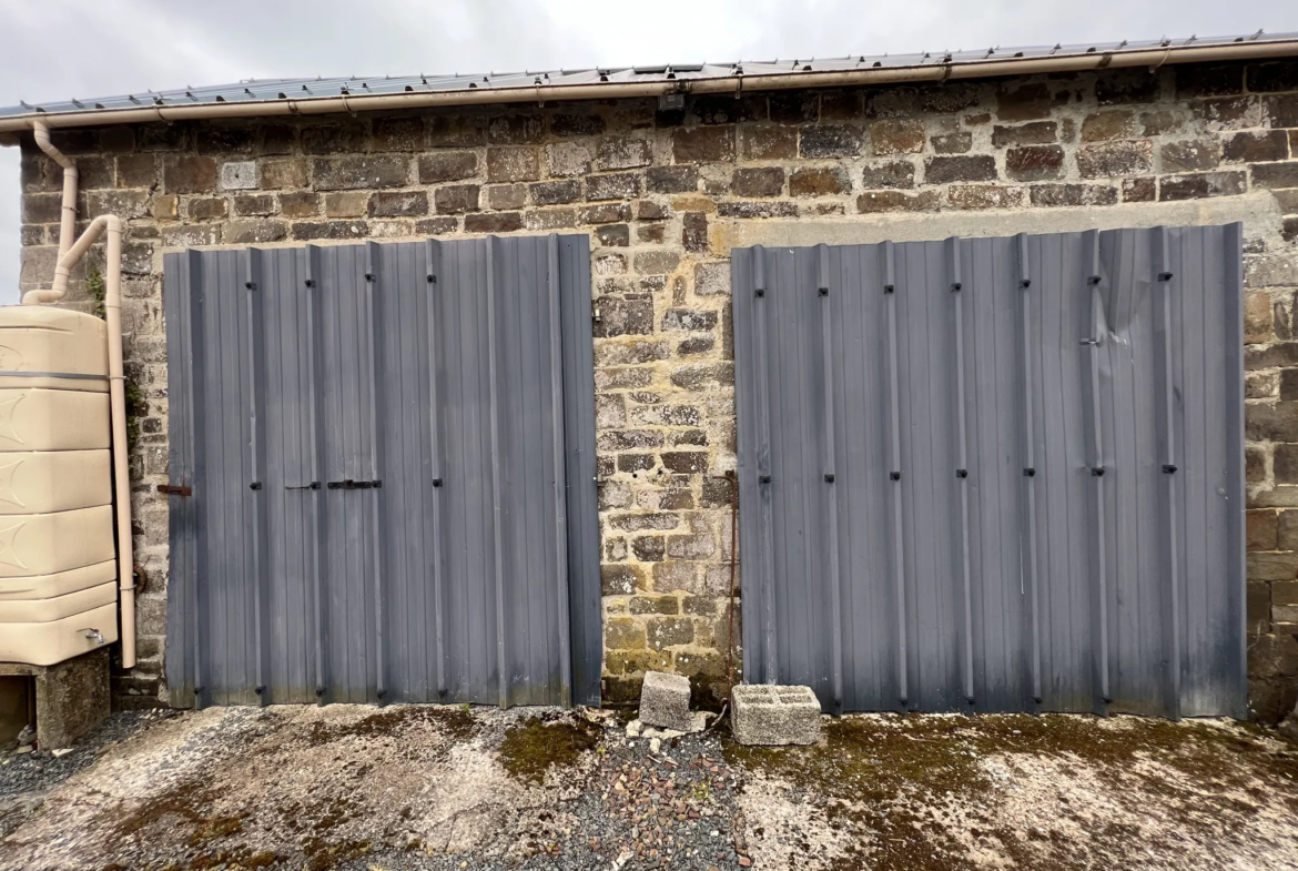 Maison de bourg à Souleuvre en Bocage - 3 chambres avec jardin 