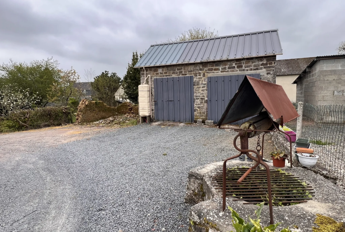 Maison de bourg à Souleuvre en Bocage - 3 chambres avec jardin 