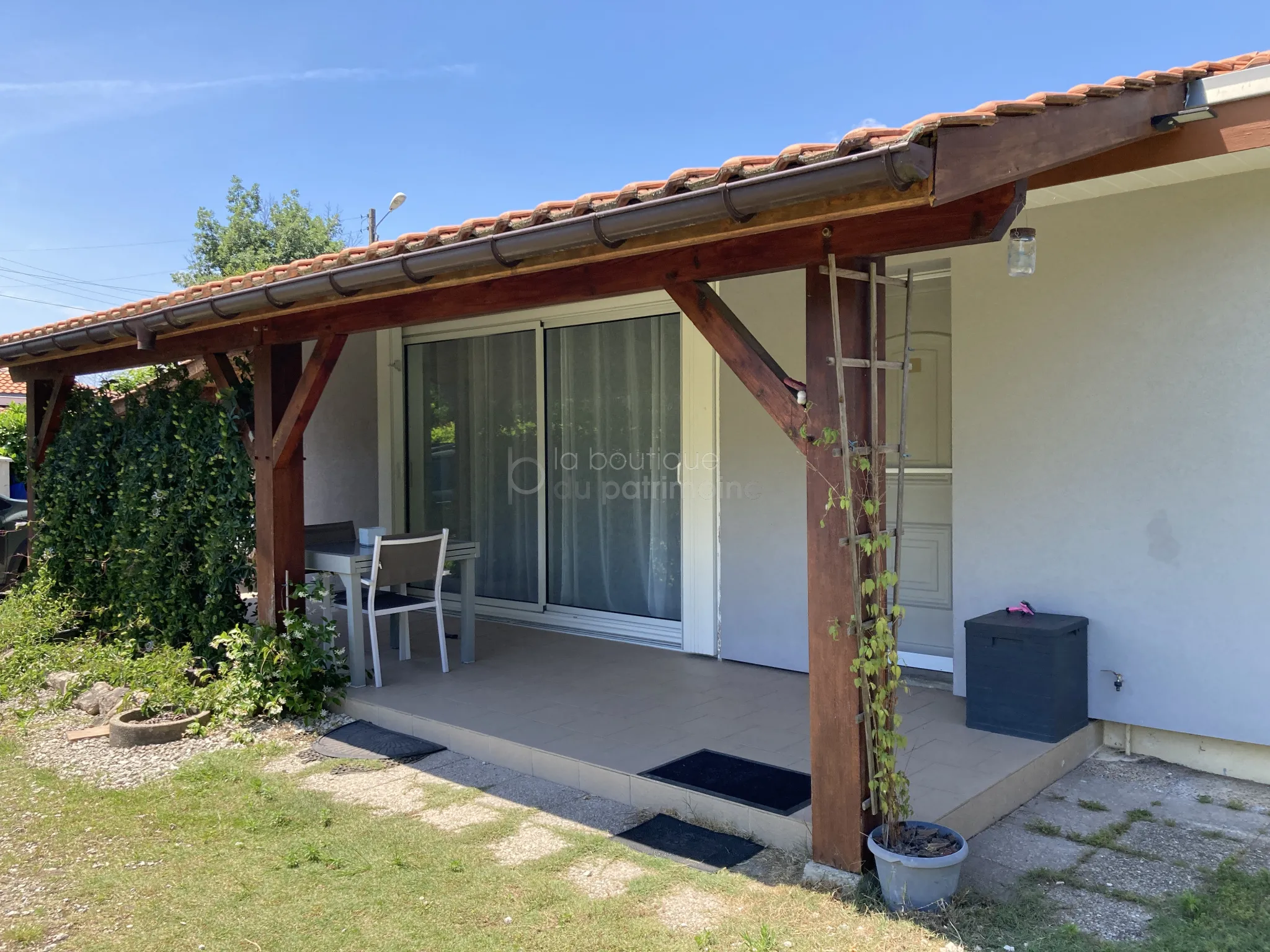 Maison de plain-pied 125 m² à Prechac, rénovée et spacieuse 