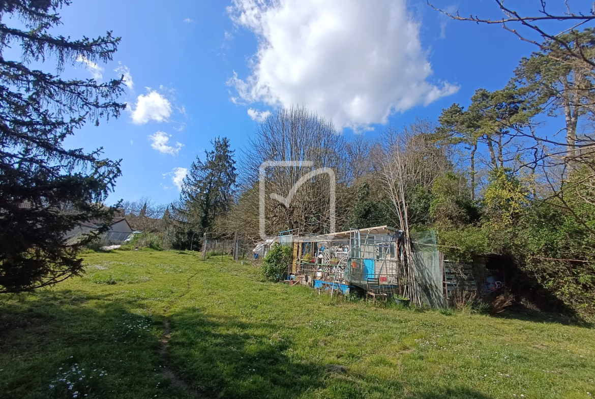 Maison de ville atypique à Ligugé avec jardin et vue dégagée 