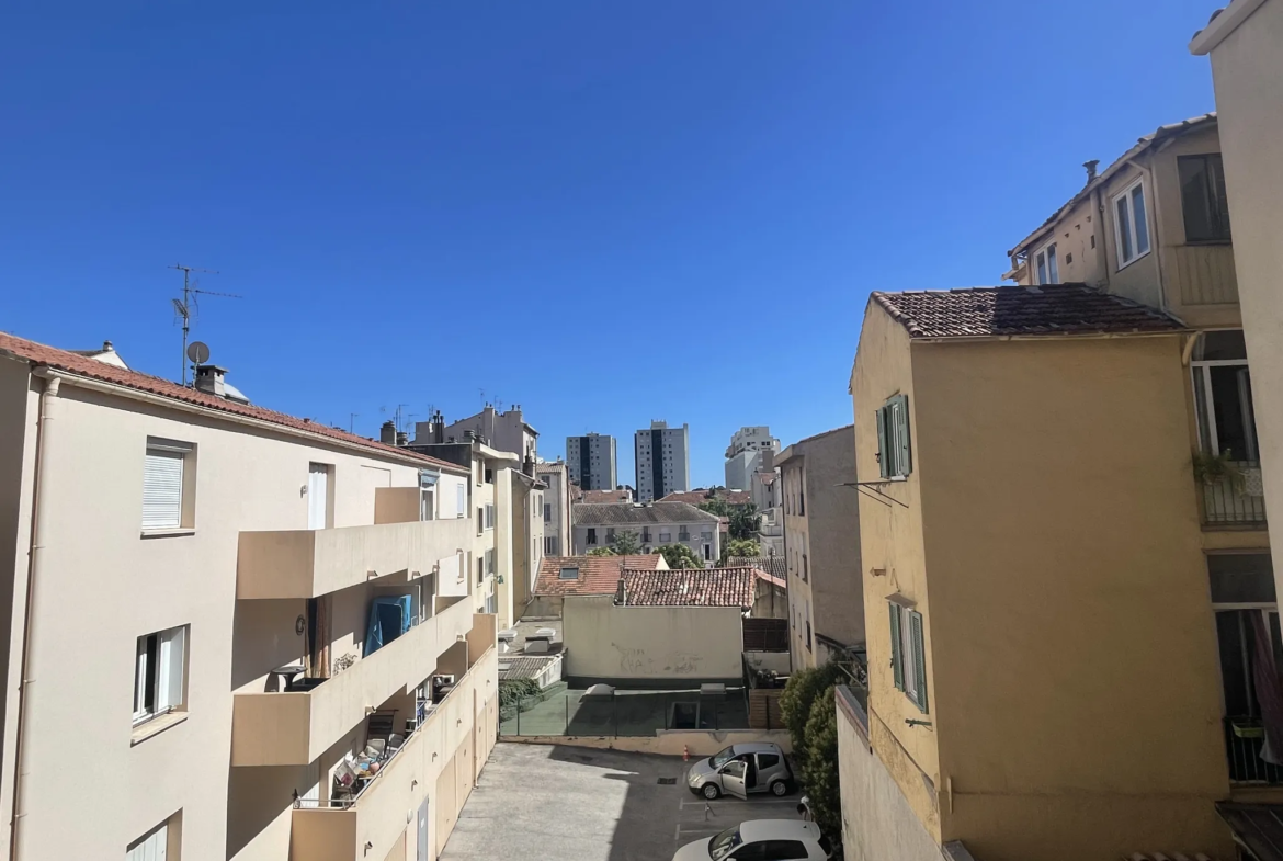 Studio meublé de 20,52m2 à Toulon 