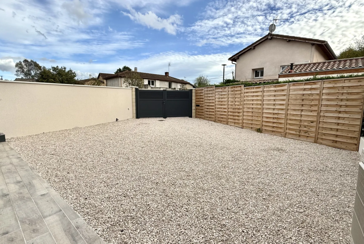 Maison 3 pièces entièrement rénovée à Messimy-sur-Saône 