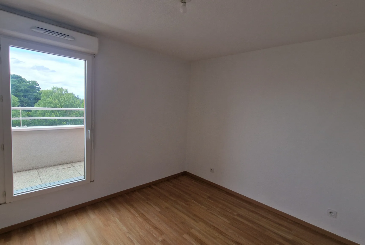 Appartement T2 à vendre - 40m² - Nantes Ouest - Balcon avec parking 