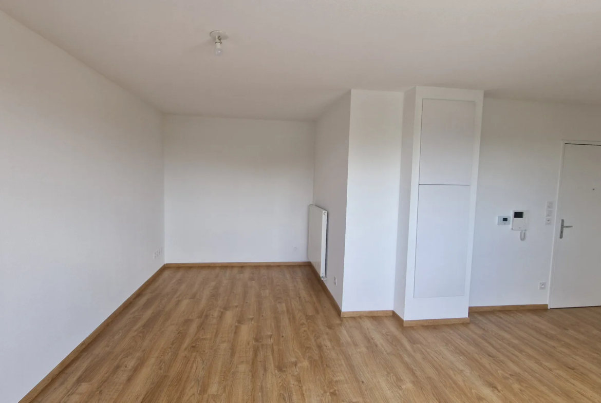 Appartement T2 à vendre - 40m² - Nantes Ouest - Balcon avec parking 