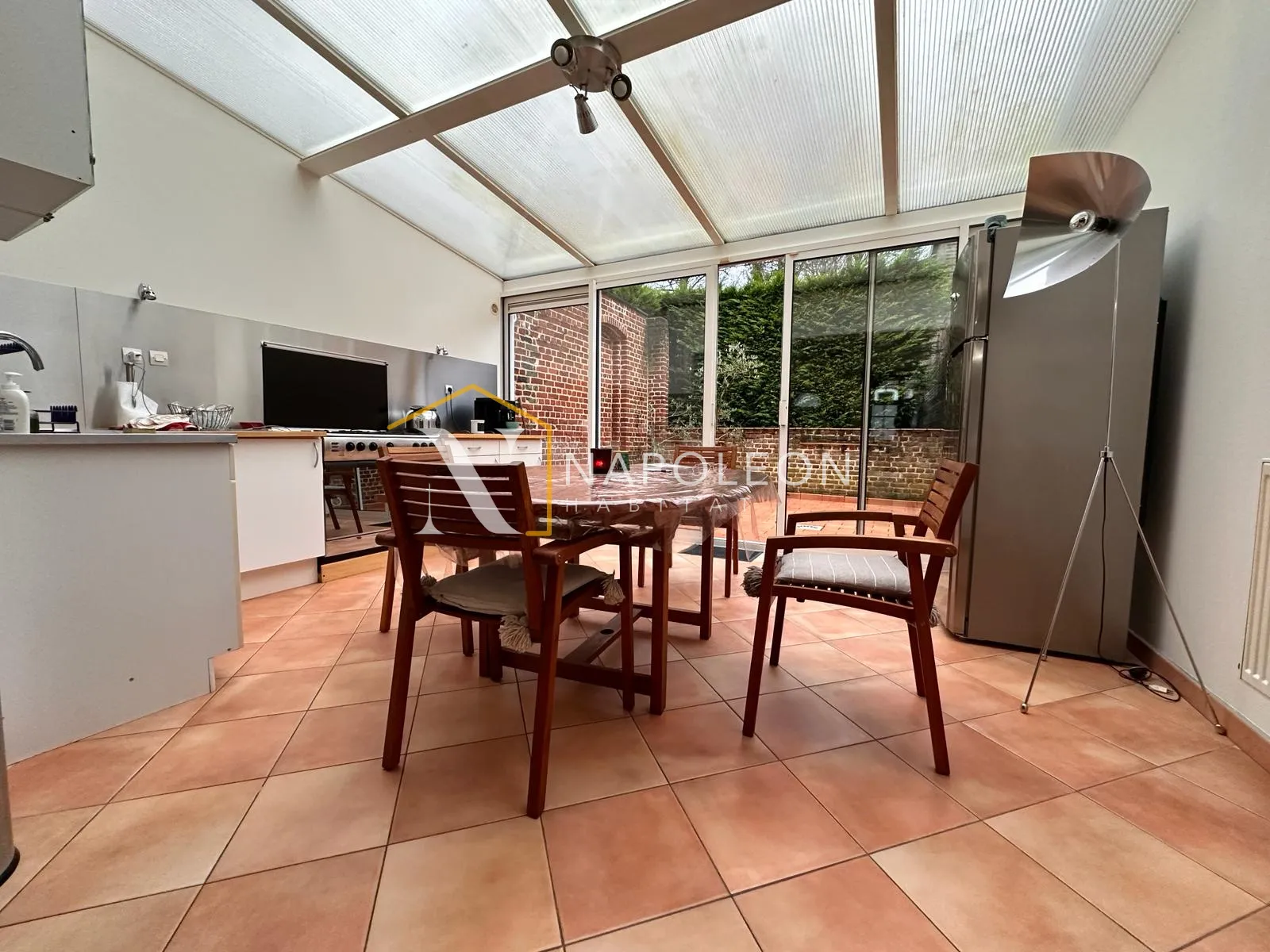 Maison rénovée à Lomme Bourg avec jardin exposé sud 