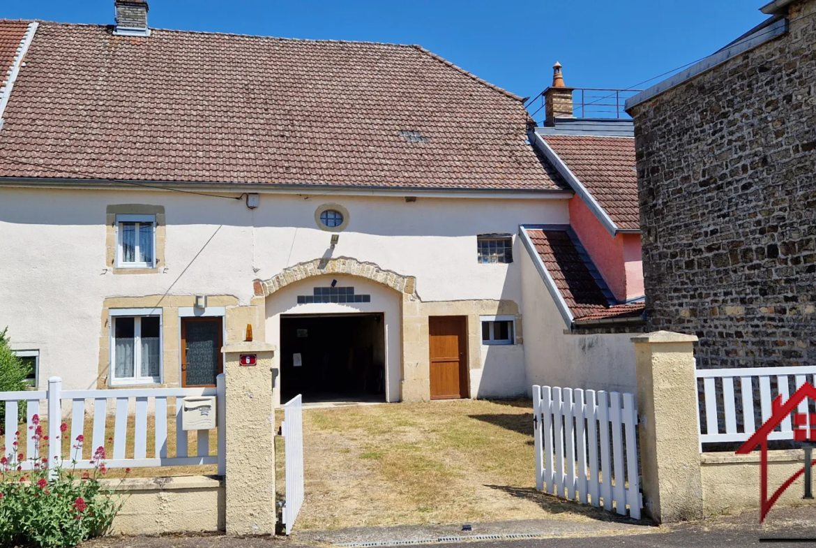 Maison de Village de 106 m² à Preigney avec Jardin 