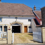 Maison de Village de 106 m² à Preigney avec Jardin