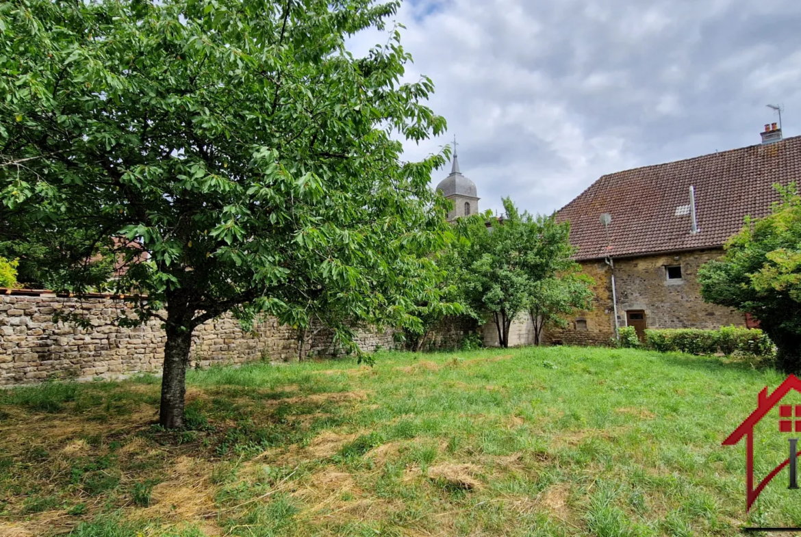 Maison de Village de 106 m² à Preigney avec Jardin 