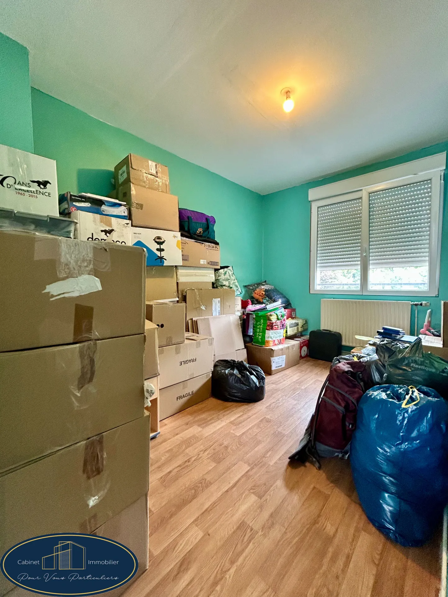 Maison Individuelle 5 Chambres avec Jardin et Garage à Raismes 