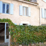 Maison de 60 m² à Gémozac, 2 Garages et Cour