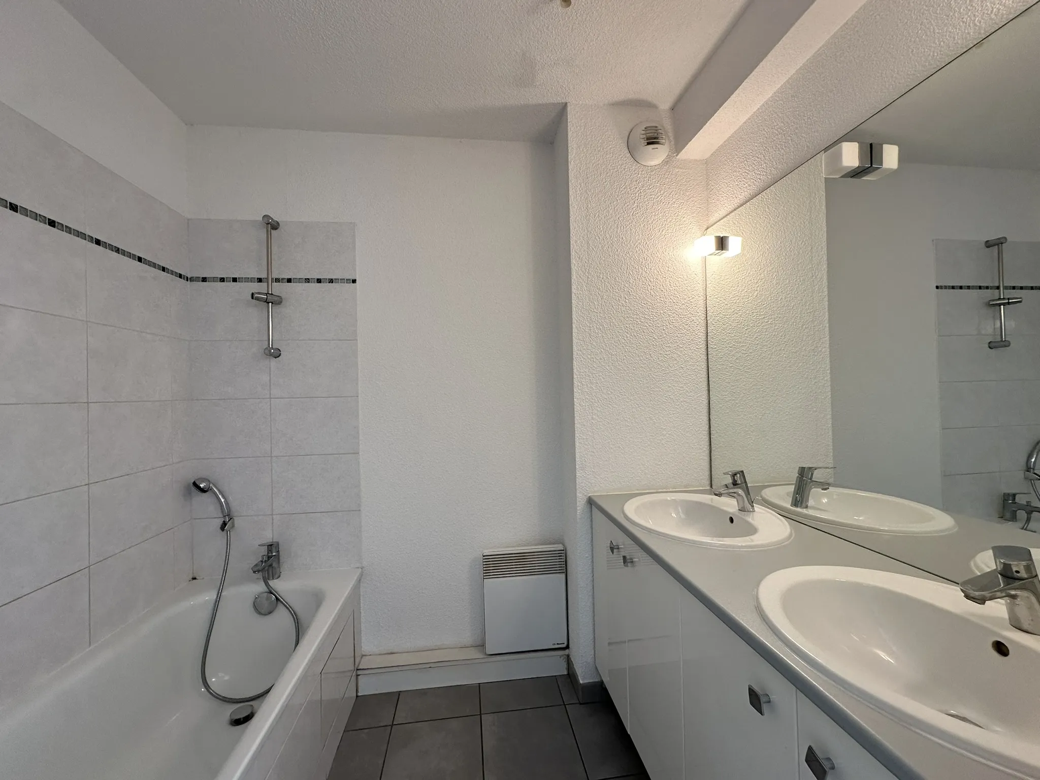 À vendre - Appartement T3 de 56,46 m² à Muret (31600) 