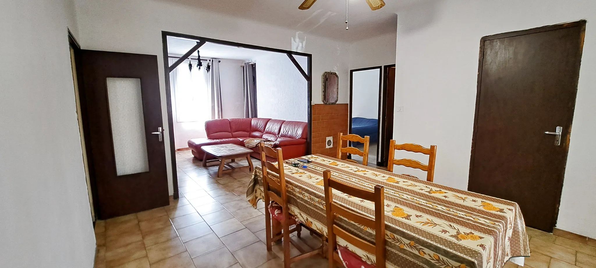 Maison à vendre à Gardanne avec terrasse et jardin 