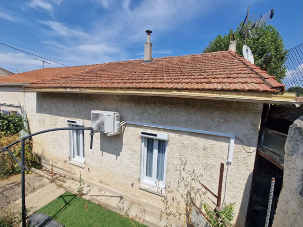 Maison à vendre à Gardanne avec terrasse et jardin