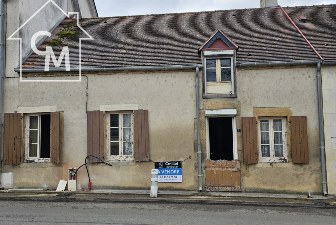 Maison de ville avec jardin à vendre à Garigny 