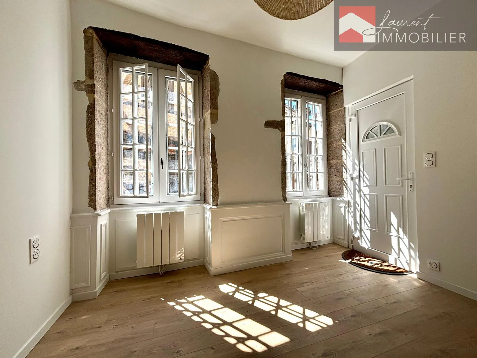 Appartement rénové 35,61 m² au centre de Bourg-en-Bresse - 128 000 € 