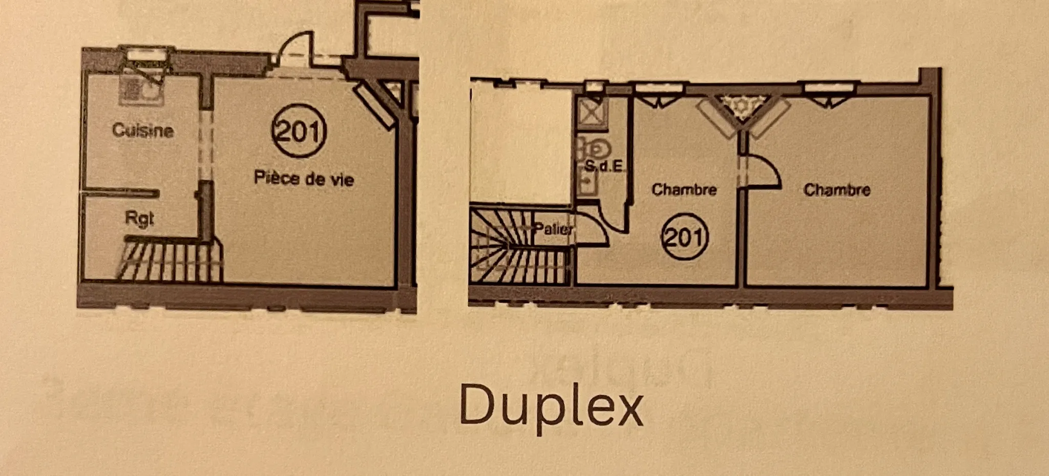 À vendre : Pavillon 2 pièces à rénover à St-Maur-des-Fossés 