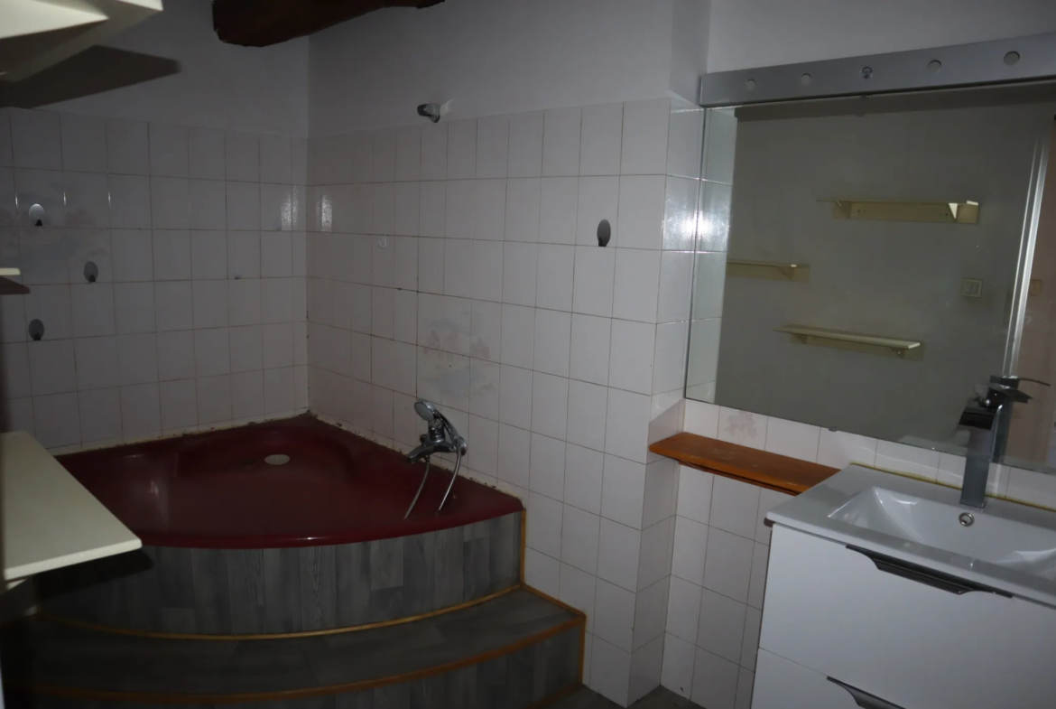 Vente appartement atypique en triplex à Autun 