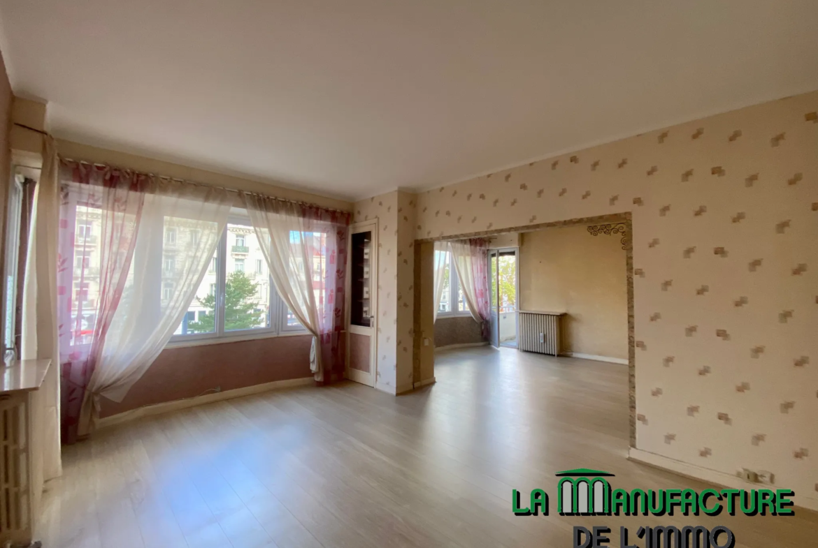 Appartement F6 avec balcon - Place Fourneyron, Saint-Étienne 