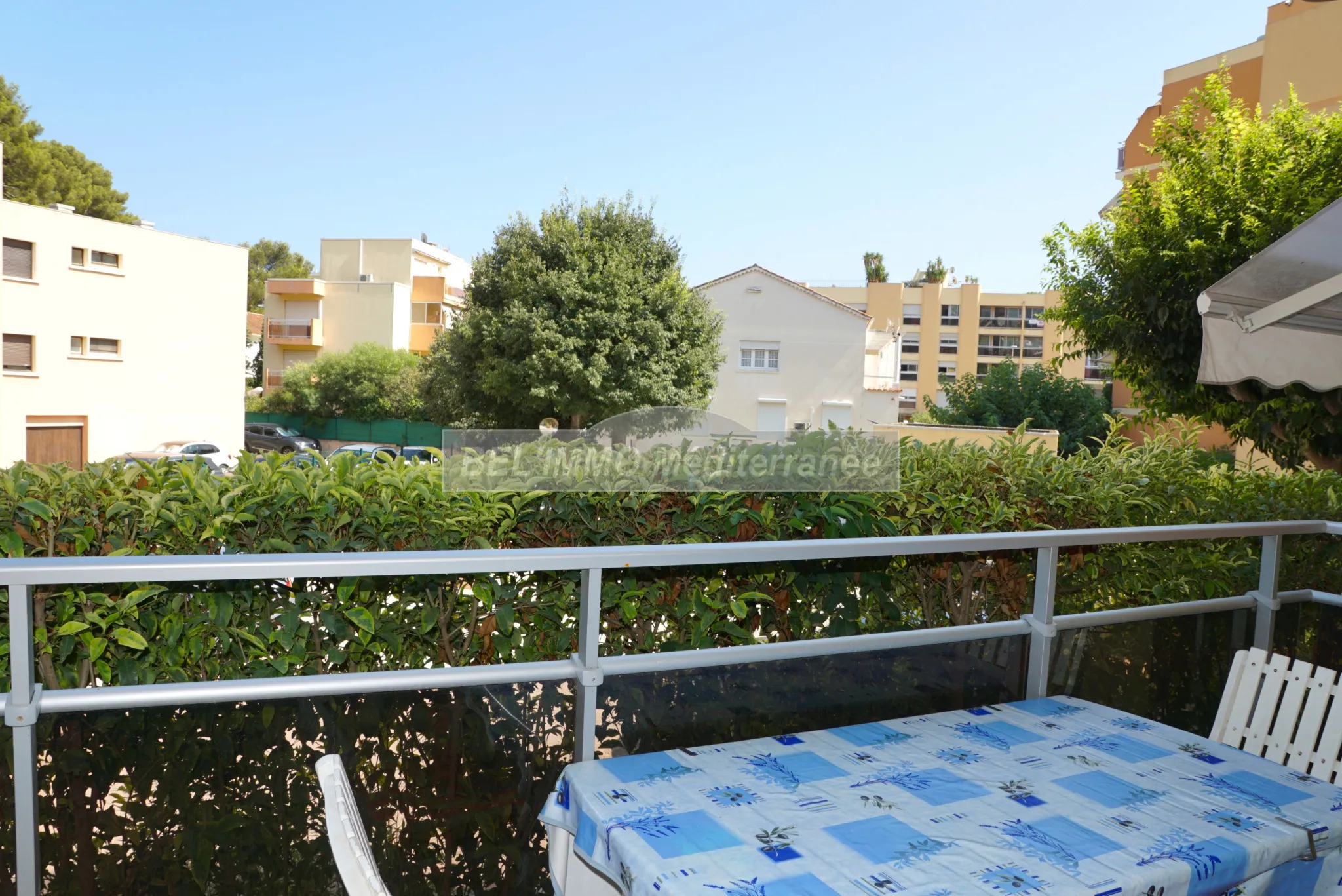 Appartement F2 avec Cabine à Cavalaire sur Mer - Terrasse et Parking 