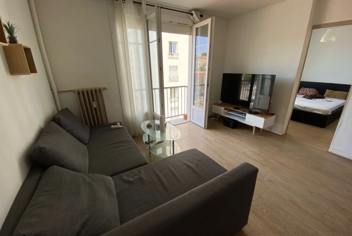 Appartement T3 à Nîmes - 61m² avec parking, vendu occupé 