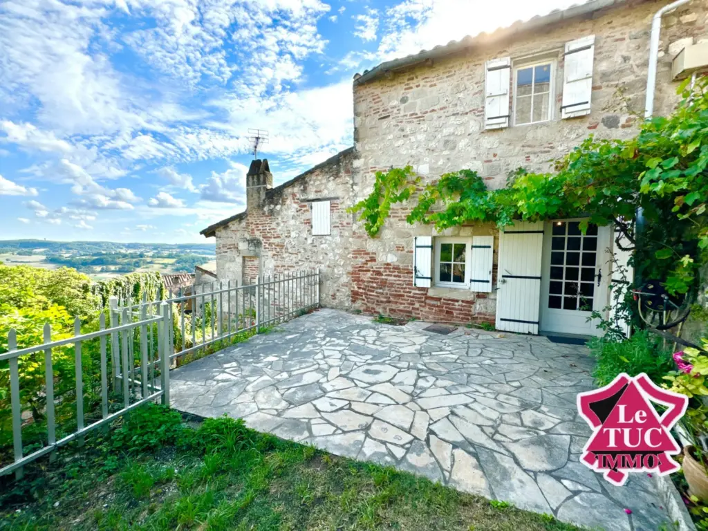 Charmante maison en pierre avec jardin à Penne d'Agenais