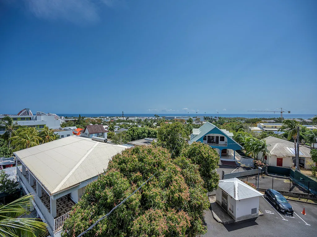 Appartement T2 avec vue panoramique sur l'océan - Ste Clotilde 