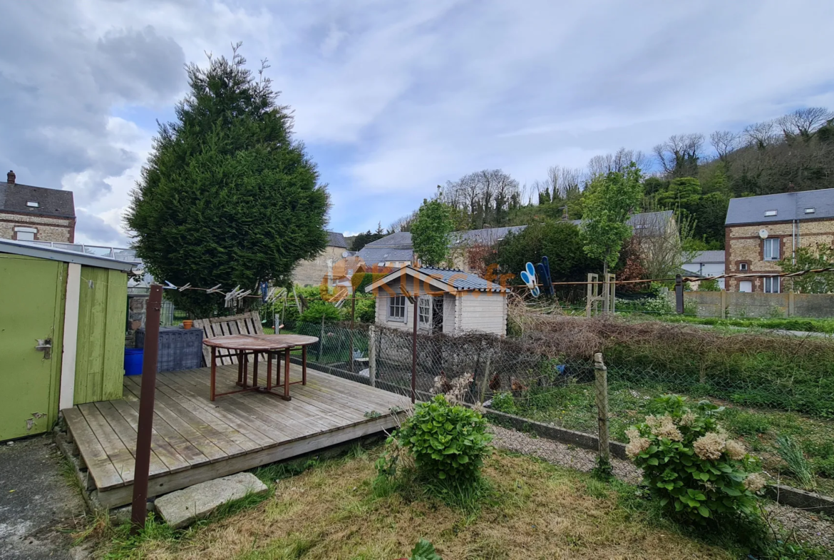 Maison à vendre à Fécamp - 3 chambres, jardin et terrasse 